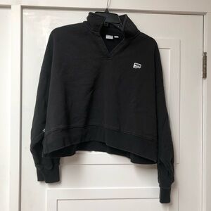 Puma black semi crop sweatshirt athletic wear v neck black L
